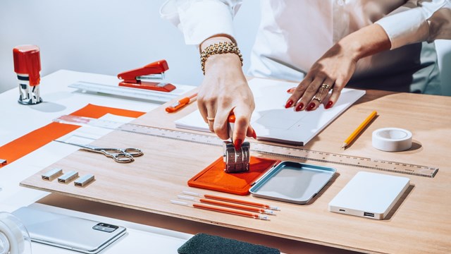 Hoe bepaal je je uurtarief als zelfstandig ondernemer?